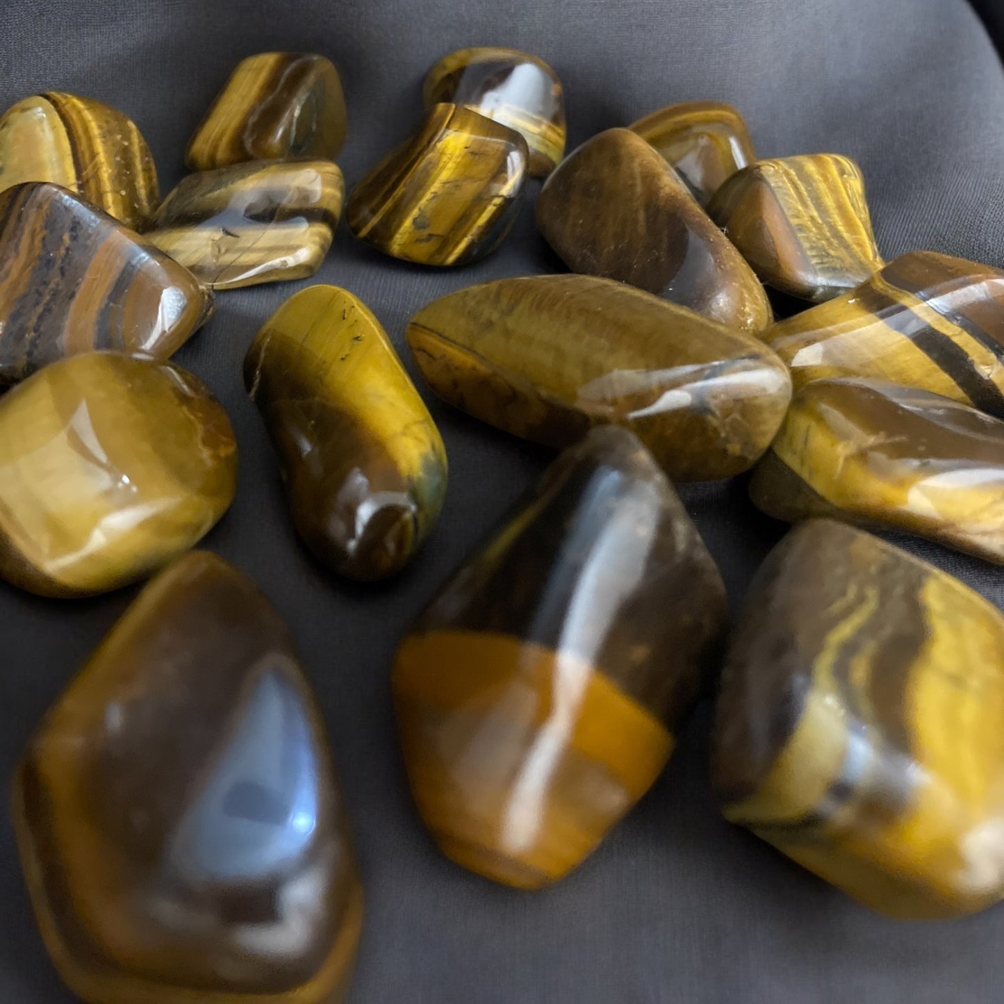 Tiger Eye Tumbled Stone