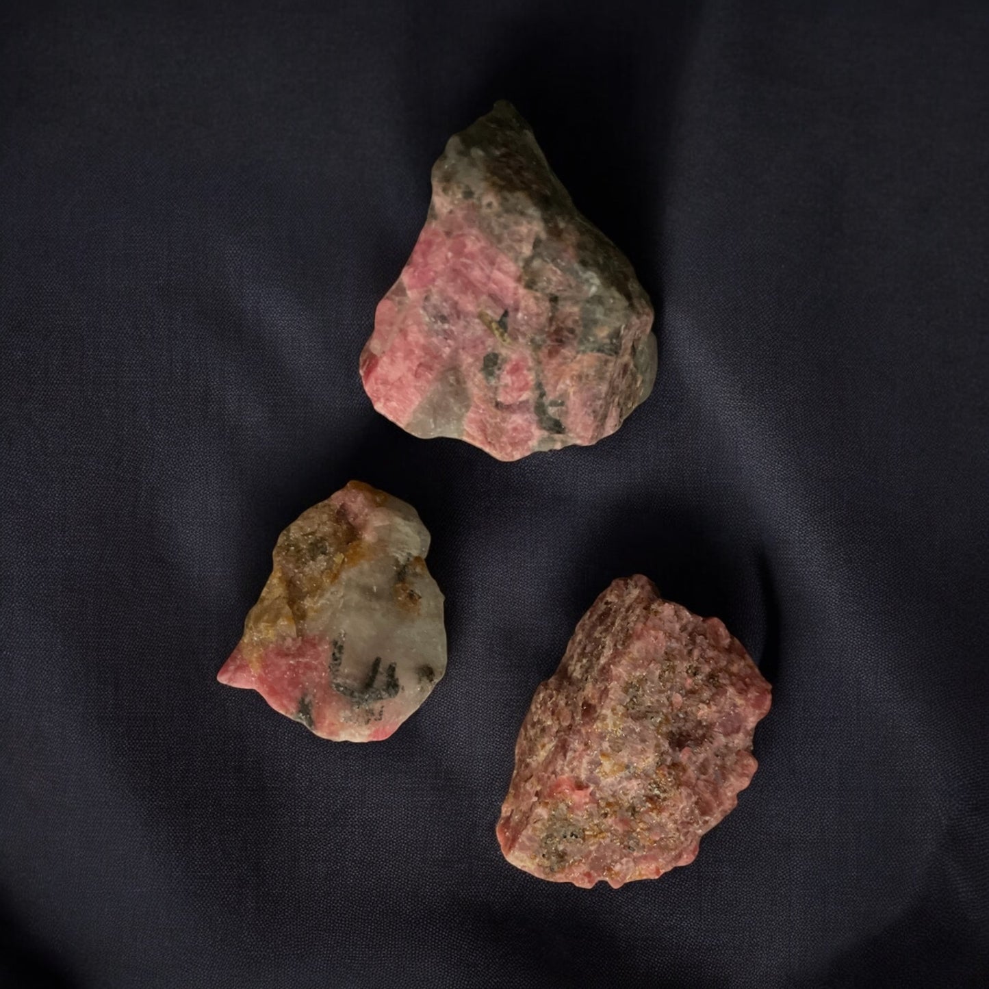 Rhodonite Rough Stone