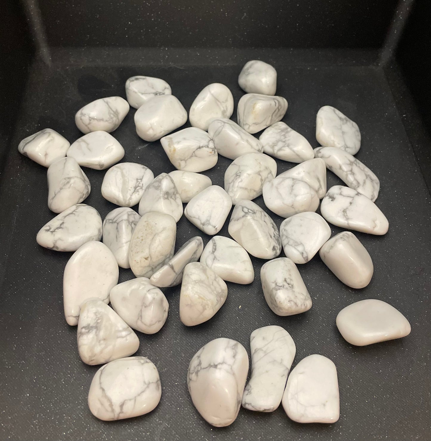 Howlite Tumbled Stone