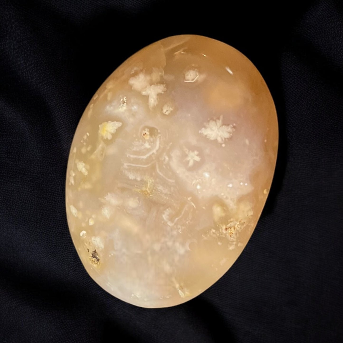 Flower Agate Pebble