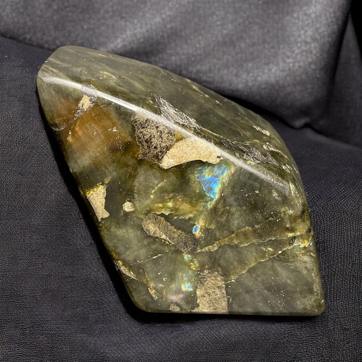 Spectralite Free Form Polished