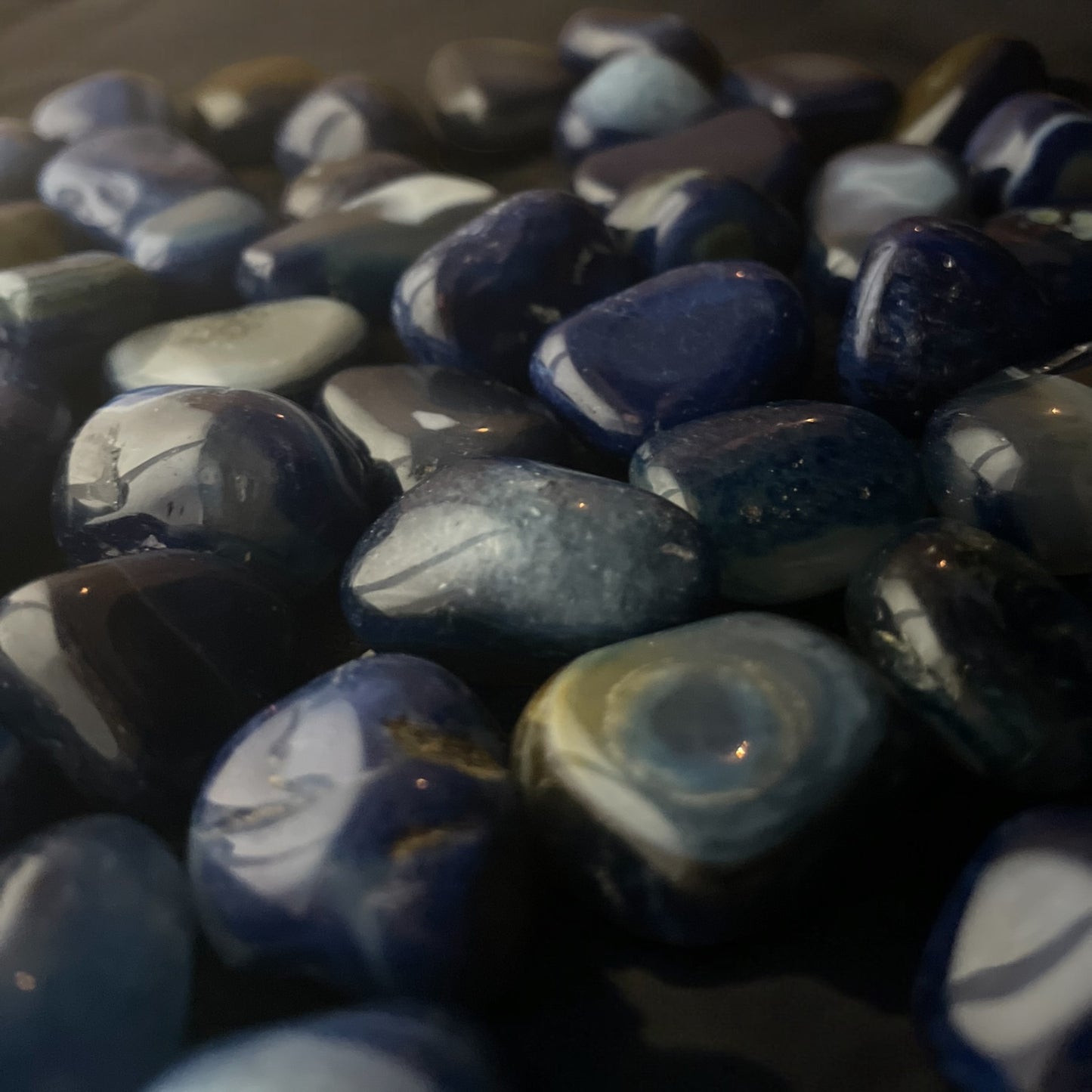 Blue Agate Tumbled Stone