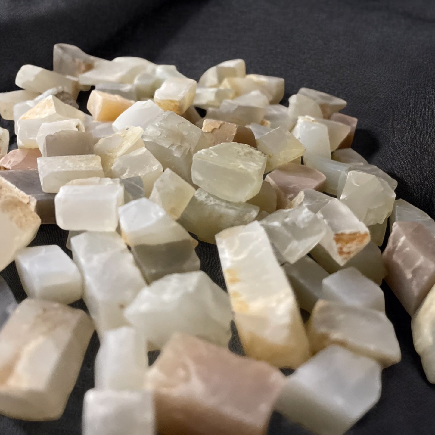 Moonstone Rough Chips