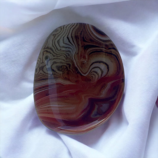 Sardonyx pebble